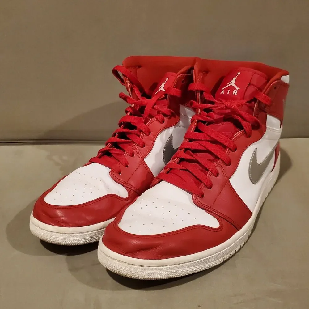 Size 15 - Jordan 1 Retro High Silver Medal 2016 332550-602
